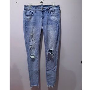 American eagle ripped jeans